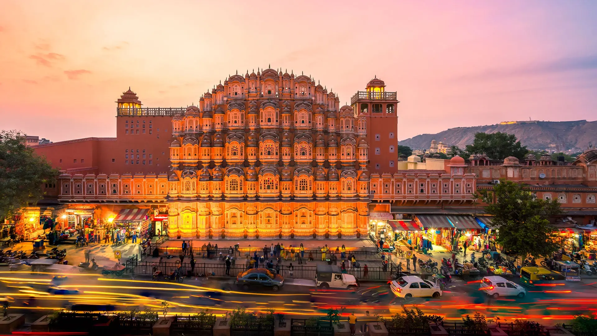 Hawa Mahal and bustling bazaar street, Jaipur